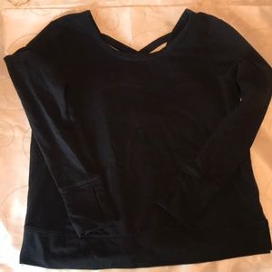 Athletic long sleeved top
